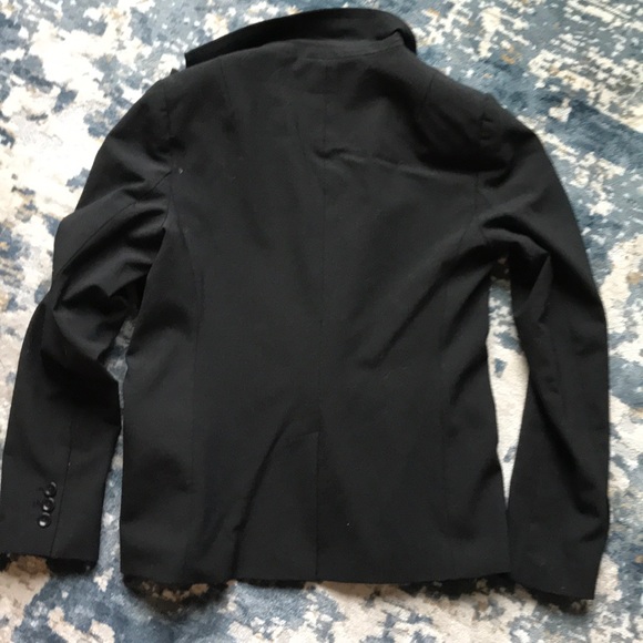 Gap Black Blazer, lightly worn - Picture 5 of 6